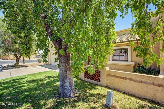 1610 N STAPLEY Drive 112, Mesa, AZ 85203