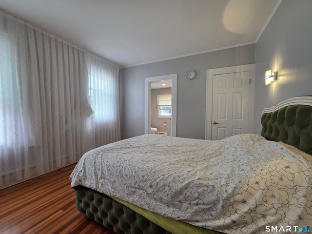 70 Westfield Avenue, Bridgeport, CT 06606