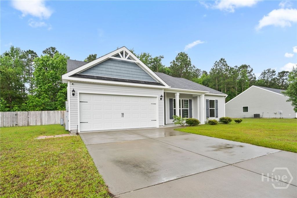 Image 1 of property listing at 211 Crosswinds Drive, Rincon, GA 31326