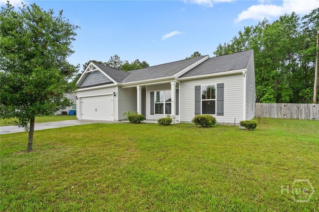 Image 3 of property listing at 211 Crosswinds Drive, Rincon, GA 31326