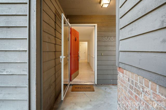 3505 Colony Crossing Drive, Charlotte, NC 28210