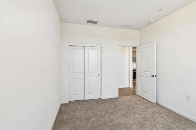 266 Victorious St, Manteca, CA 95337