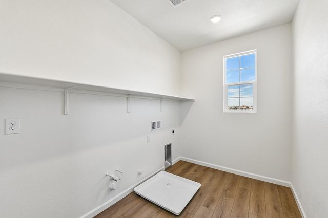 266 Victorious St, Manteca, CA 95337