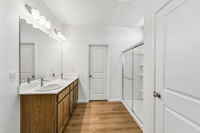 266 Victorious St, Manteca, CA 95337