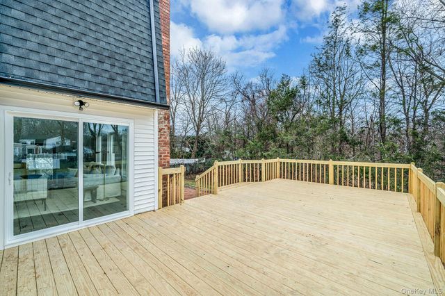 3 Lilac Lane, Port Jefferson Station, NY 11776