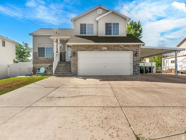 5495 MIDLAND DR, Roy, UT 84067