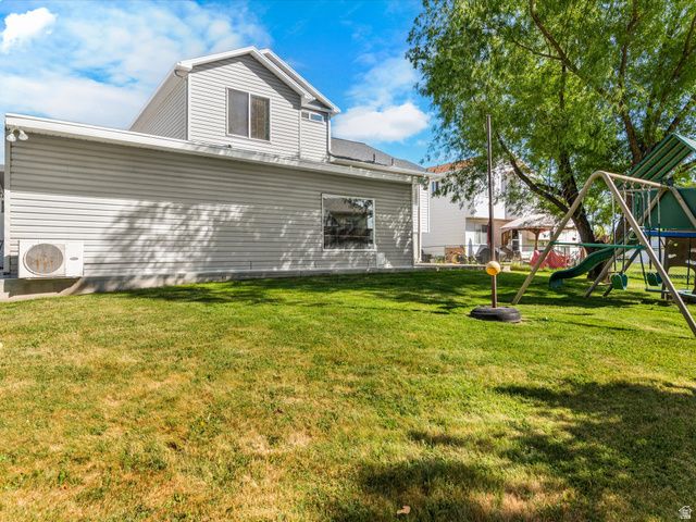 5495 MIDLAND DR, Roy, UT 84067