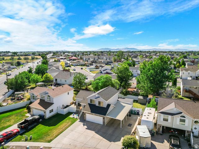 5495 MIDLAND DR, Roy, UT 84067