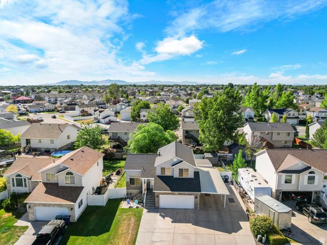 5495 MIDLAND DR, Roy, UT 84067