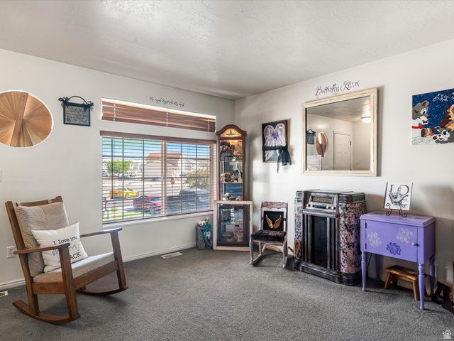 5495 MIDLAND DR, Roy, UT 84067