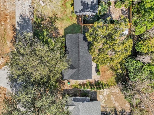 411 CHERRY TREE STREET, Eustis, FL 32726