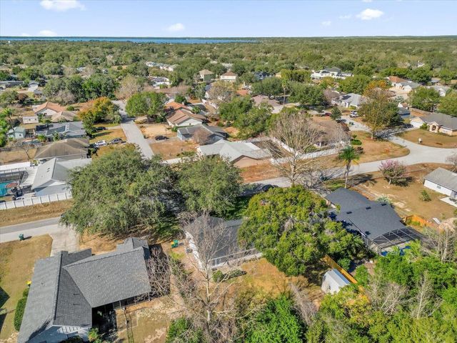 411 CHERRY TREE STREET, Eustis, FL 32726