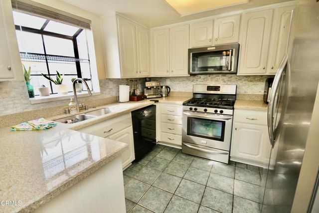 18109 Erik Court 451, Canyon Country, CA 91387