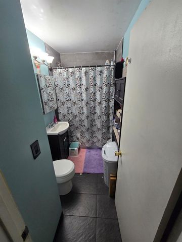 6333 Whitecliff Way, North Highlands, CA 95660