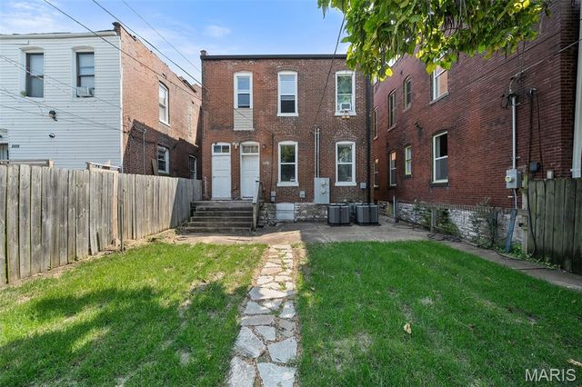 3531 California Avenue, St Louis, MO 63118