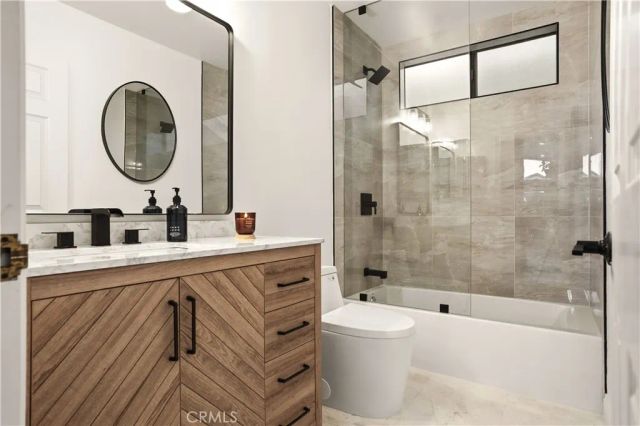 22207 Vacation, Canyon Lake, CA 92587