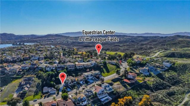 22207 Vacation, Canyon Lake, CA 92587