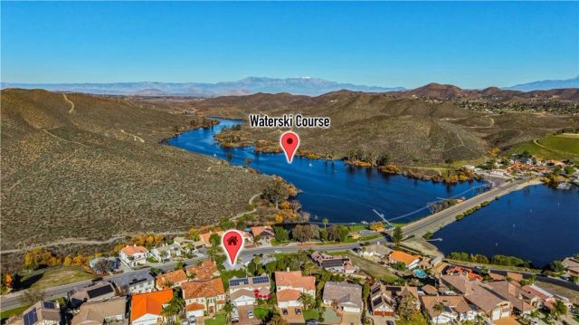 22207 Vacation, Canyon Lake, CA 92587