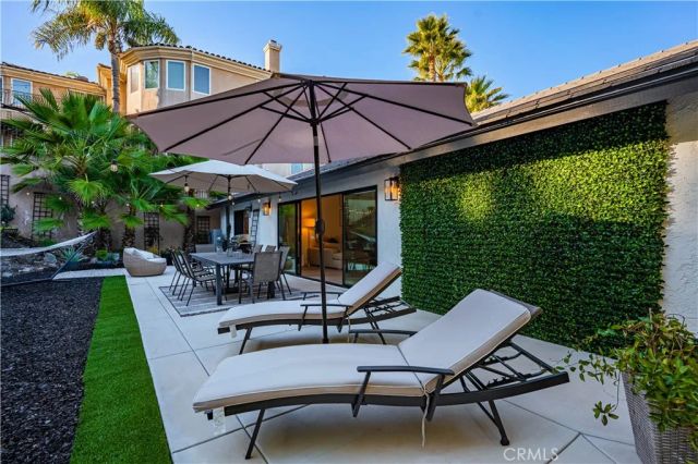 22207 Vacation, Canyon Lake, CA 92587