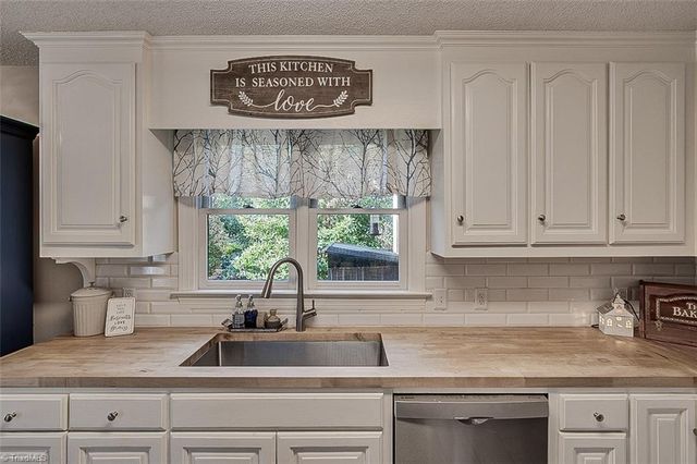 1781 Winchester Heights Drive, Asheboro, NC 27205