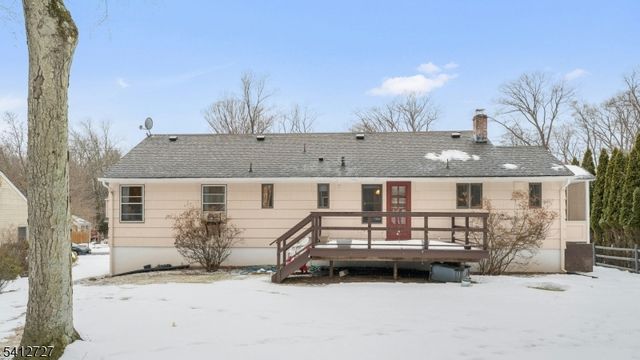 122 Orchard Pl, Ramsey Boro, NJ 07446