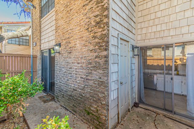 875 Dublin Drive B, Richardson, TX 75080