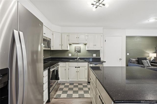 9481 W Wesley Drive, Lakewood, CO 80227