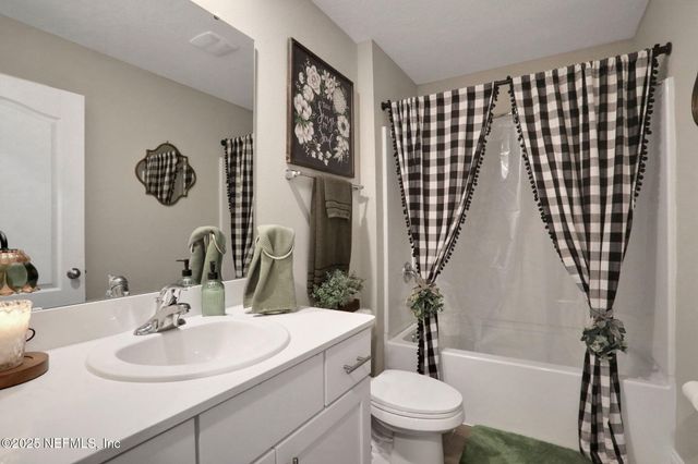 2496 COLD STREAM Lane, Green Cove Springs, FL 32043