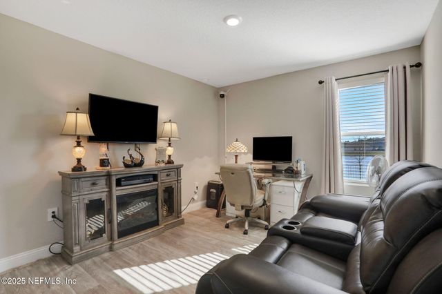 2496 COLD STREAM Lane, Green Cove Springs, FL 32043