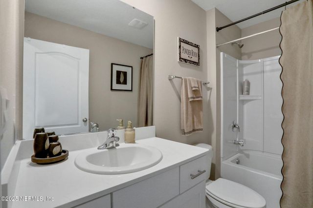 2496 COLD STREAM Lane, Green Cove Springs, FL 32043