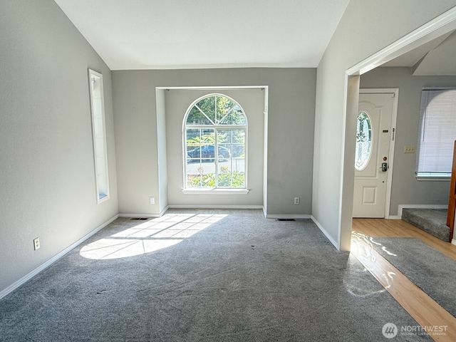 2619 NW Walnut Loop, Olympia, WA 98502