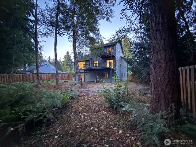 2619 NW Walnut Loop, Olympia, WA 98502