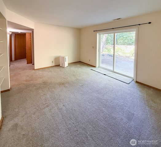 2619 NW Walnut Loop, Olympia, WA 98502