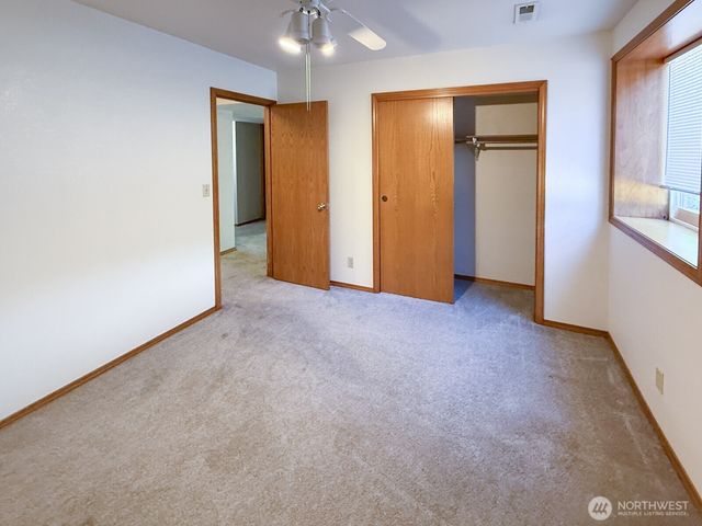 2619 NW Walnut Loop, Olympia, WA 98502