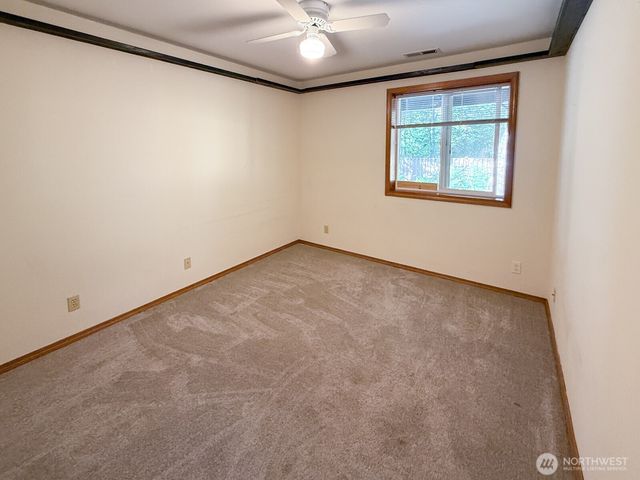 2619 NW Walnut Loop, Olympia, WA 98502