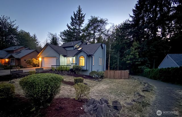 2619 NW Walnut Loop, Olympia, WA 98502
