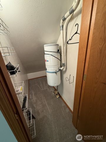 2619 NW Walnut Loop, Olympia, WA 98502