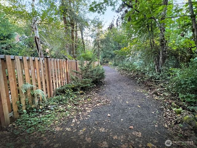 2619 NW Walnut Loop, Olympia, WA 98502