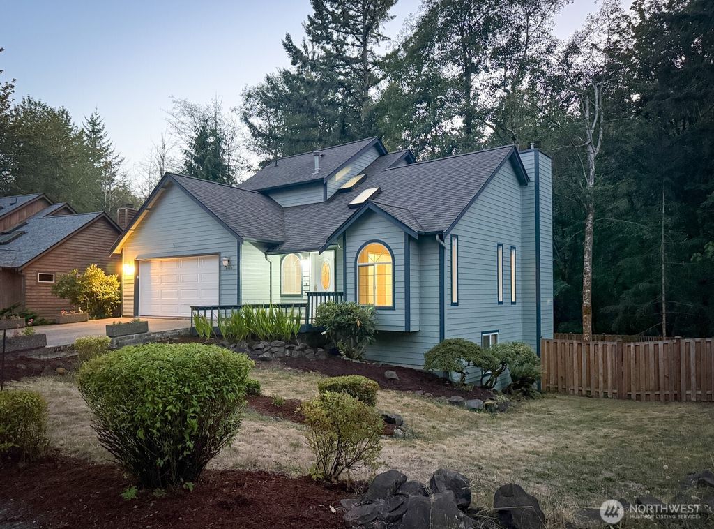2619 NW Walnut Loop, Olympia, WA 98502