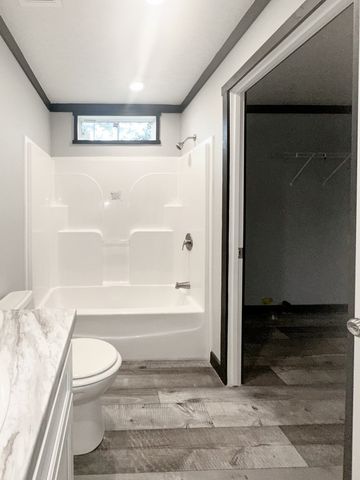 1665 Lake Shore Drive, Manning, SC 29102