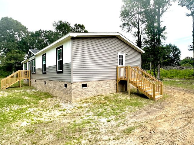 1665 Lake Shore Drive, Manning, SC 29102