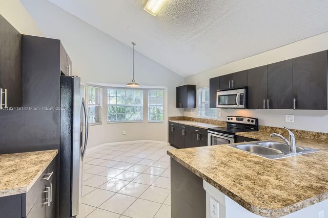 12700 SW 18th St, Miramar, FL 33027