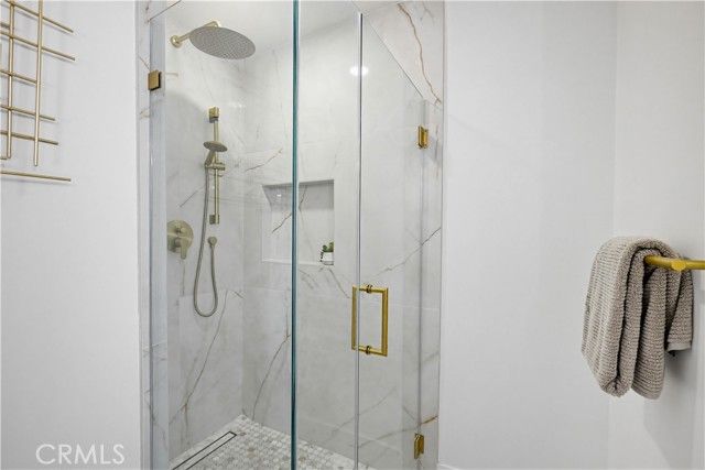 410 W Crystal View, Orange, CA 92865