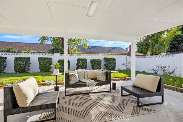 410 W Crystal View, Orange, CA 92865