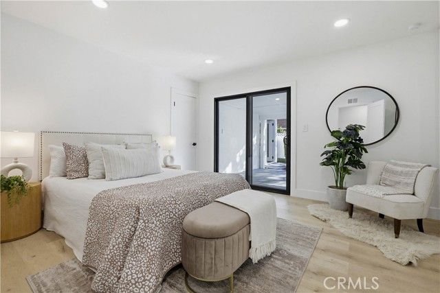 410 W Crystal View, Orange, CA 92865