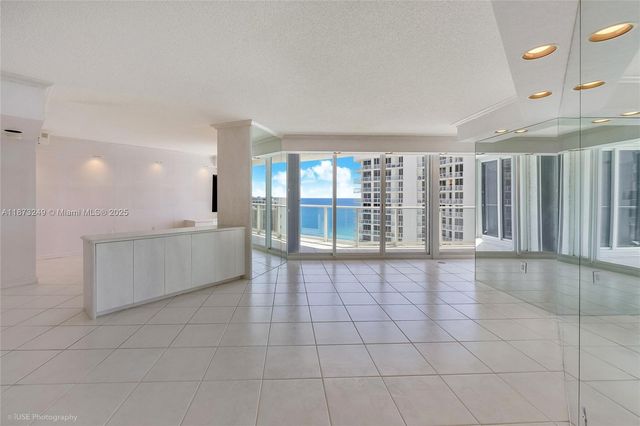 16445 Collins Ave 2628, Sunny Isles Beach, FL 33160