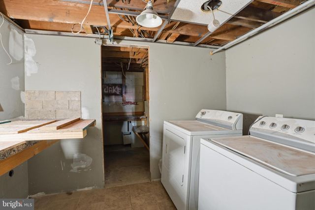 1833 RITTER AVE, Bristol, PA 19007
