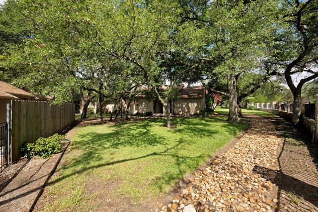 8117 East CT, Austin, TX 78759