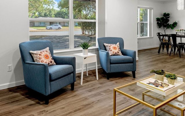 5819 Forest Lane, Dallas, TX 75230