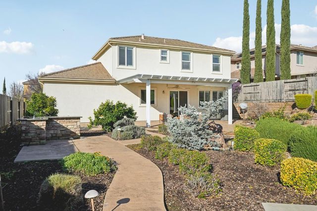 5079 Arlington Way, El Dorado Hills, CA 95762
